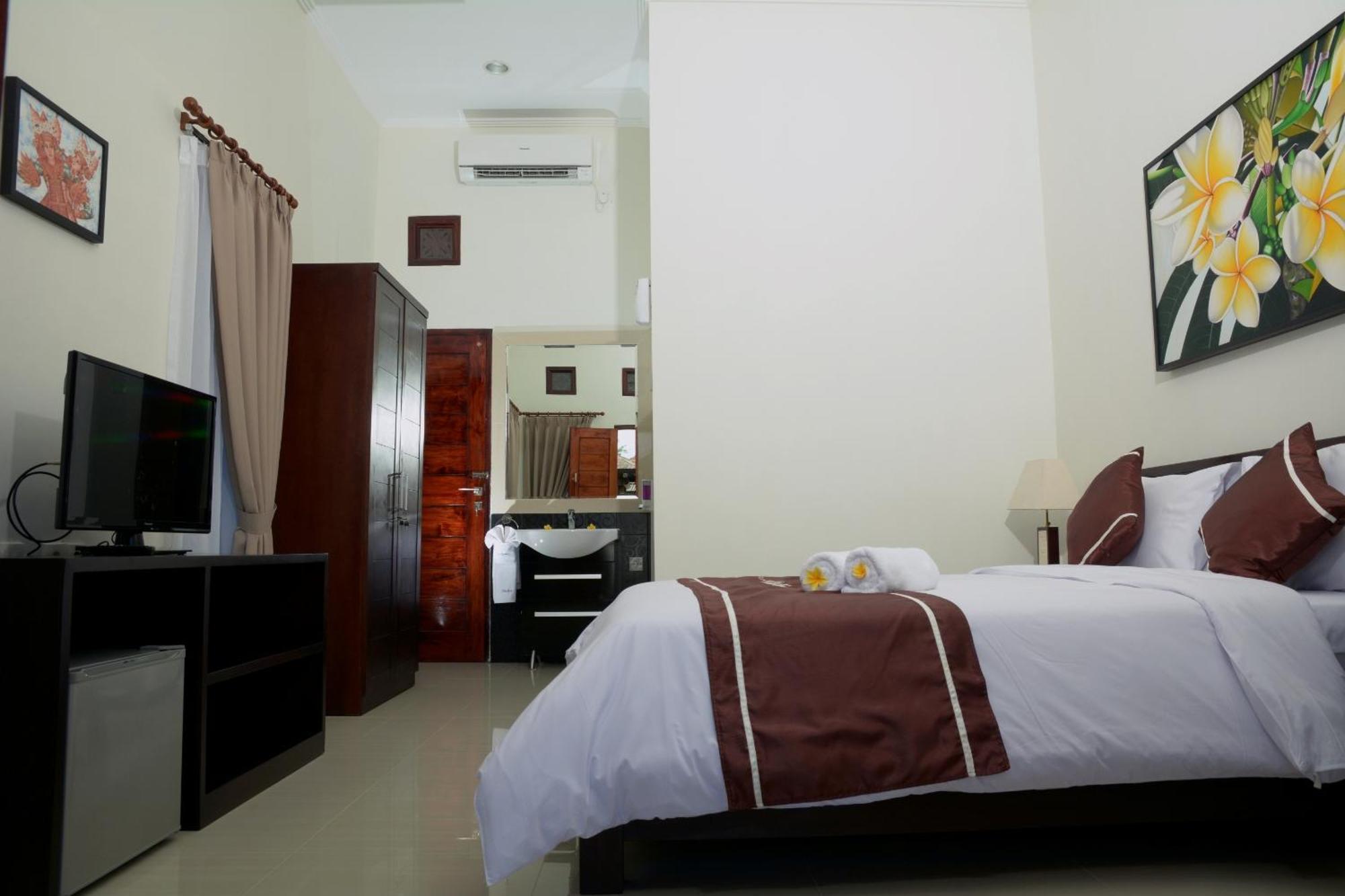 Kubu Garden Suites & Villas Nusa Dua Нуса Дуа Стая снимка